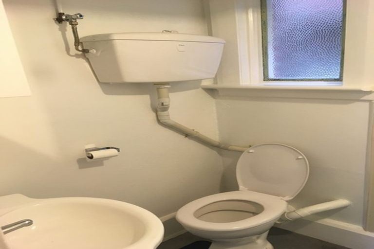 Photo of property in 34 Tweed Street, Roslyn, Dunedin, 9010