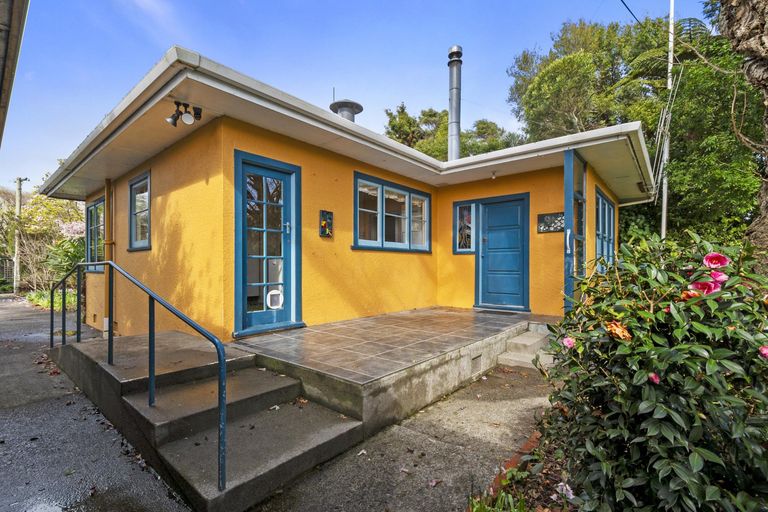 Photo of property in 7 Cremorne Avenue, Hokowhitu, Palmerston North, 4410