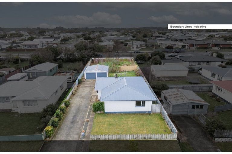 Photo of property in 22 Dunbeath Crescent, Kew, Invercargill, 9812