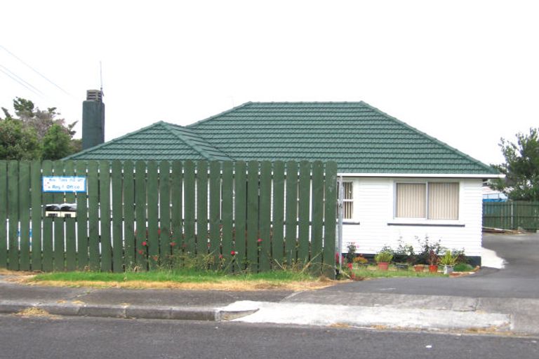 Photo of property in 11 Kealy Road, Mount Wellington, Auckland, 1062