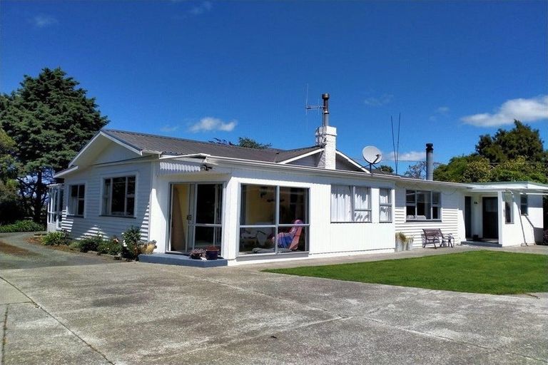Photo of property in 233 Aorangi Road, Aorangi, Feilding, 4775
