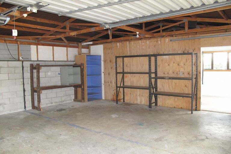 Photo of property in 136 Karaka Road, Thames, 3500