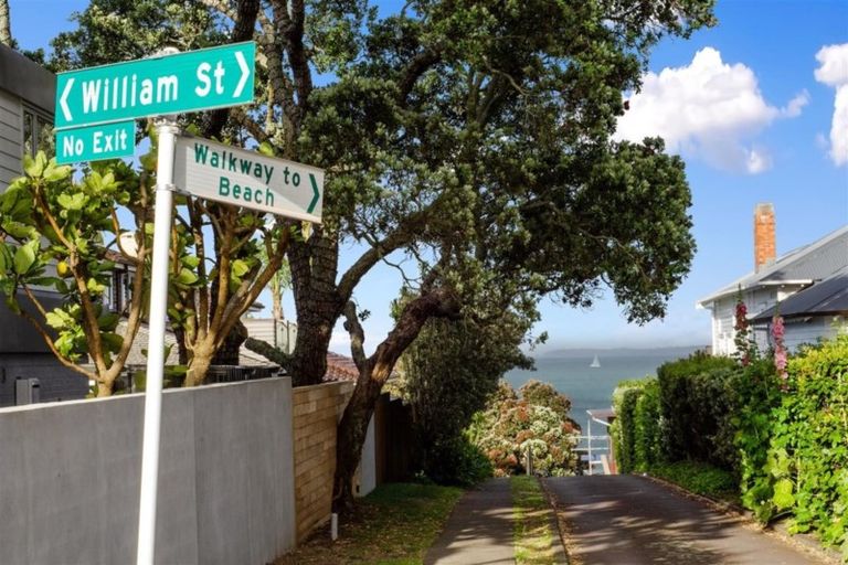 Photo of property in 1/8 William Street, Takapuna, Auckland, 0622
