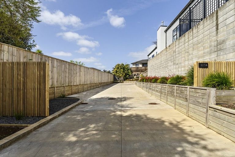 Photo of property in 7/2a Montrose Place, Highlands Park, New Plymouth, 4312