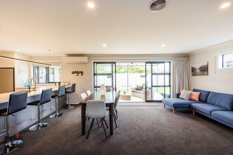 Photo of property in 33 Monarch Drive, Ashhurst, 4810