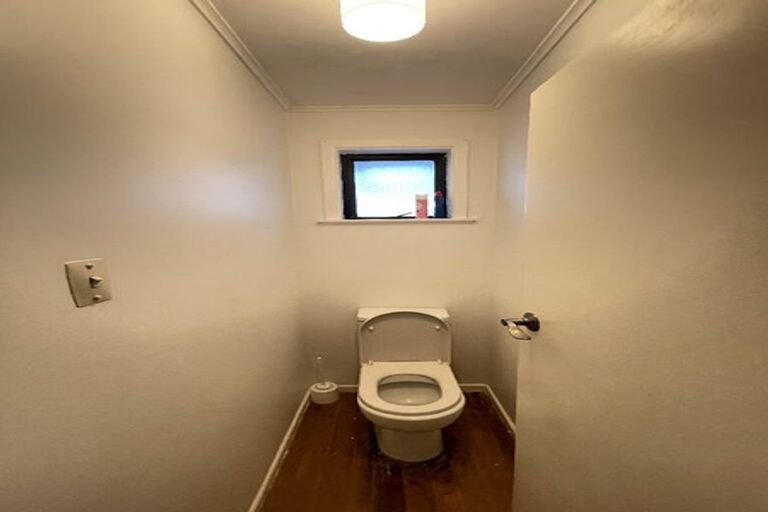 Photo of property in 26 Gilliam Street, New Lynn, Auckland, 0600