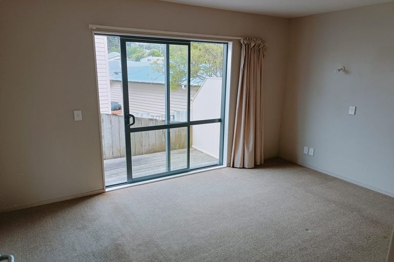 Photo of property in 17a Fisher Street, Johnsonville, Wellington, 6037