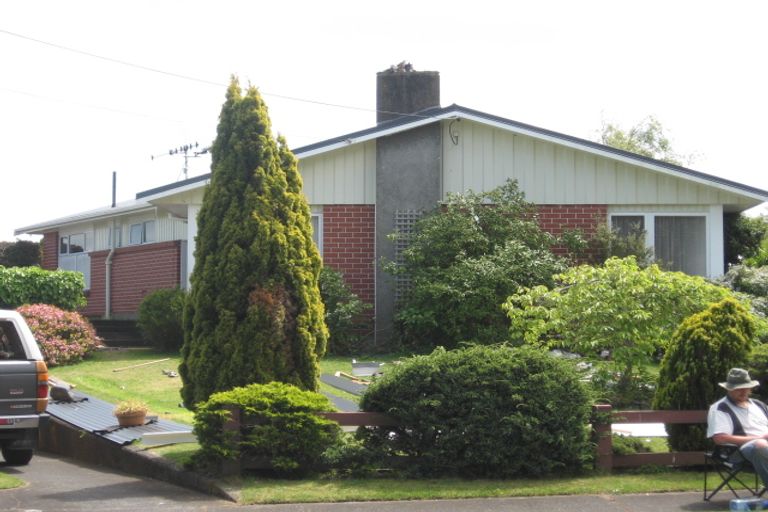 Photo of property in 4 Tirimoana Place, Otamatea, Whanganui, 4501