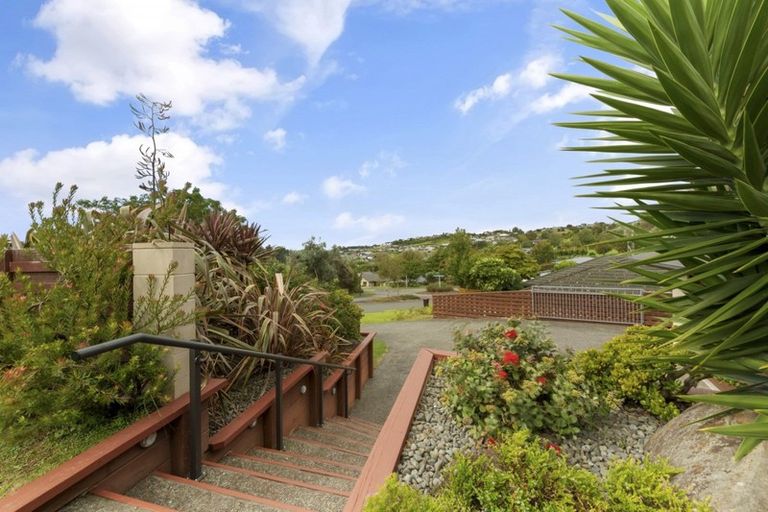 Photo of property in 2 Riverstone Drive, Welcome Bay, Tauranga, 3112
