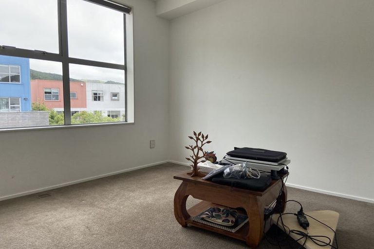 Photo of property in 61 Saddleback Grove, Karori, Wellington, 6012