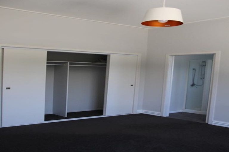 Photo of property in 82 Te Aroha Street, Hamilton East, Hamilton, 3216