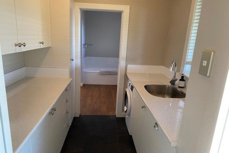 Photo of property in 204 Prospect Road, Hastings, 4122