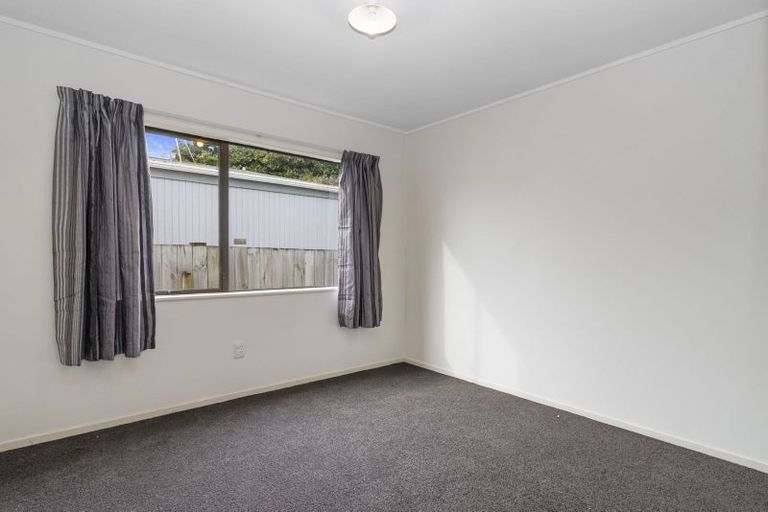 Photo of property in 150a Masters Avenue, Silverdale, Hamilton, 3216