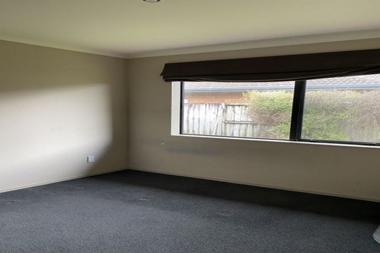 Photo of property in 15 Camberley Way, Huntington, Hamilton, 3210