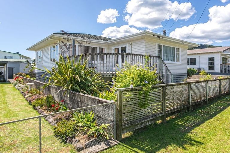 Photo of property in 18 Tatahi Street, Te Puru, Thames, 3575