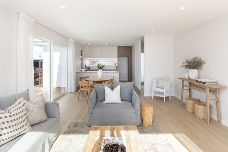 Photo of property in 30 Oakmill Drive, Casebrook, Christchurch, 8051