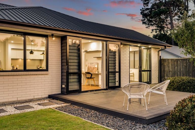 Photo of property in 4 Schofield Lane, Hornby, Christchurch, 8025