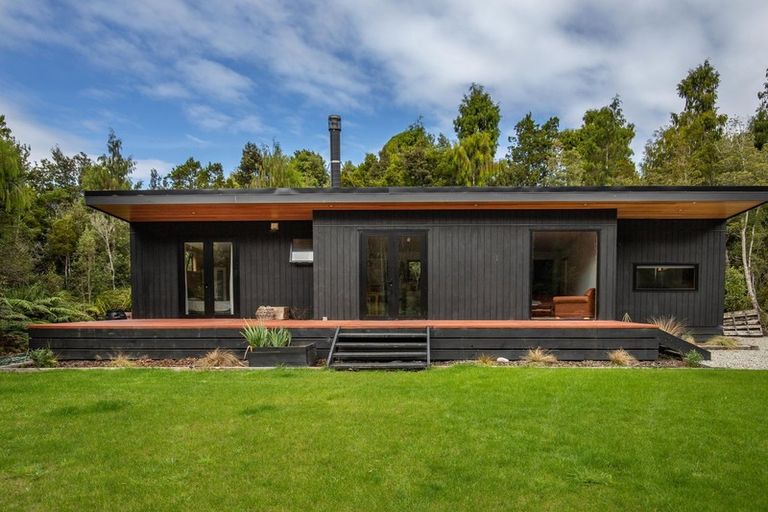 Photo of property in 1 Jackson Place, Kumara Junction, Hokitika, 7882
