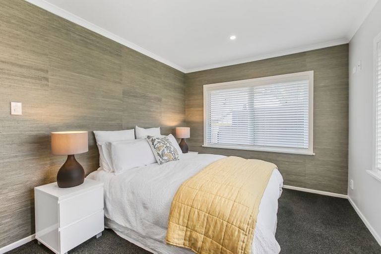 Photo of property in 76 Uxbridge Road, Cockle Bay, Auckland, 2014