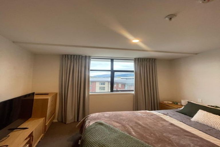 Photo of property in Wyndham Gardens Apartments, 30 Red Oaks Drive, Frankton, Queenstown, 9300