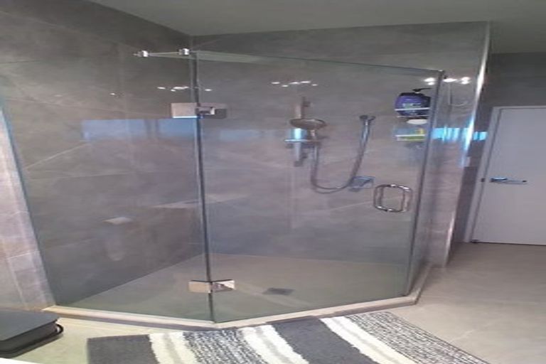 Photo of property in 10 Lavey Road, Flat Bush, Auckland, 2019