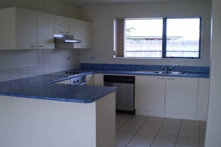 Photo of property in 3 Hawkins Place, Rangiora, 7400