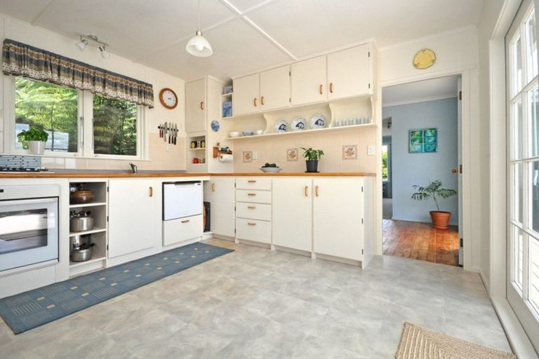 Photo of property in 271 Ararimu Valley Road, Helensville, Waimauku, 0882