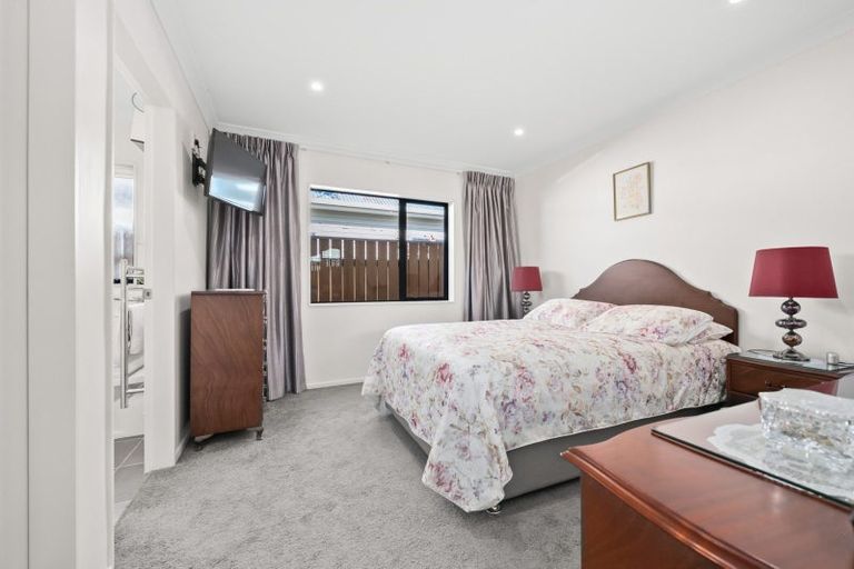 Photo of property in 51a Waiwhetu Road, Waiwhetu, Lower Hutt, 5010