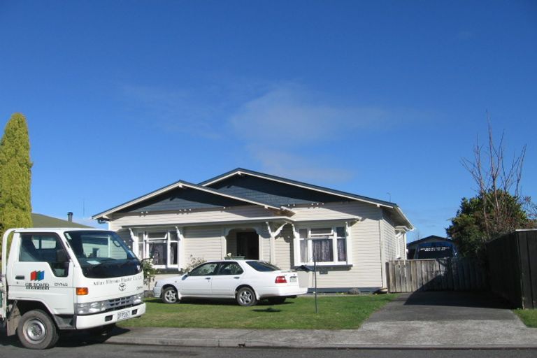 Photo of property in 603 Buller Street, Akina, Hastings, 4122