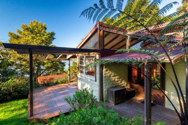 Photo of property in 25 Yarborough Street, Kohukohu, 0491