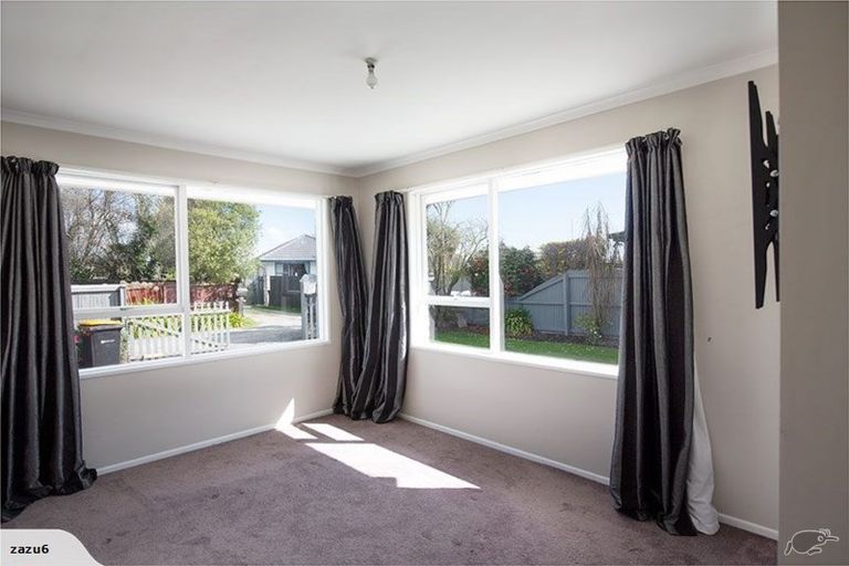 Photo of property in 32 Bracebridge Street, Kaiapoi, 7630