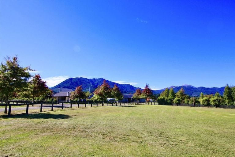 Photo of property in 17 Lochiel Drive, Hanmer Springs, 7334