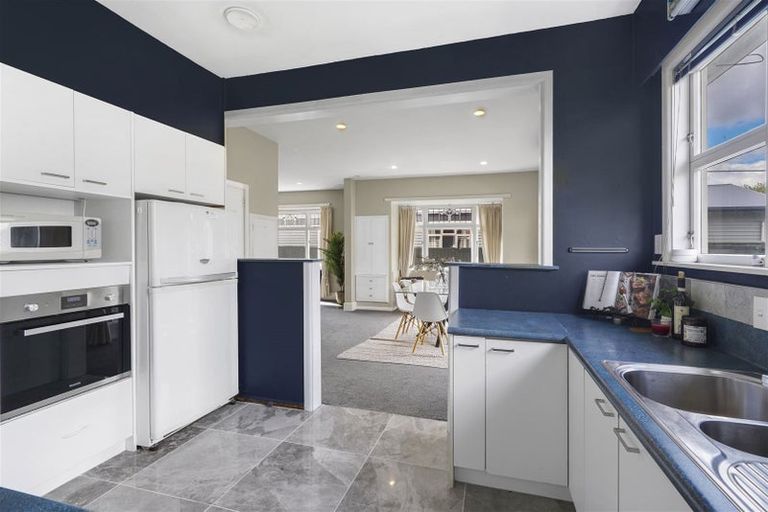 Photo of property in 22 Aylmer Street, Somerfield, Christchurch, 8024