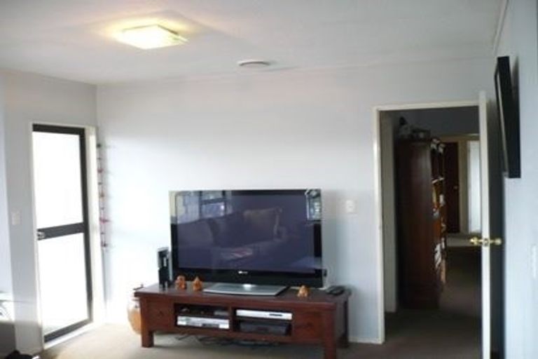 Photo of property in 7a Jasmine Grove, Maungaraki, Lower Hutt, 5010