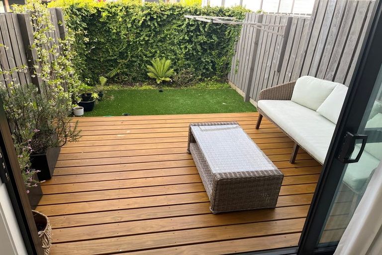 Photo of property in 9 Marsics Street, Glen Innes, Auckland, 1072