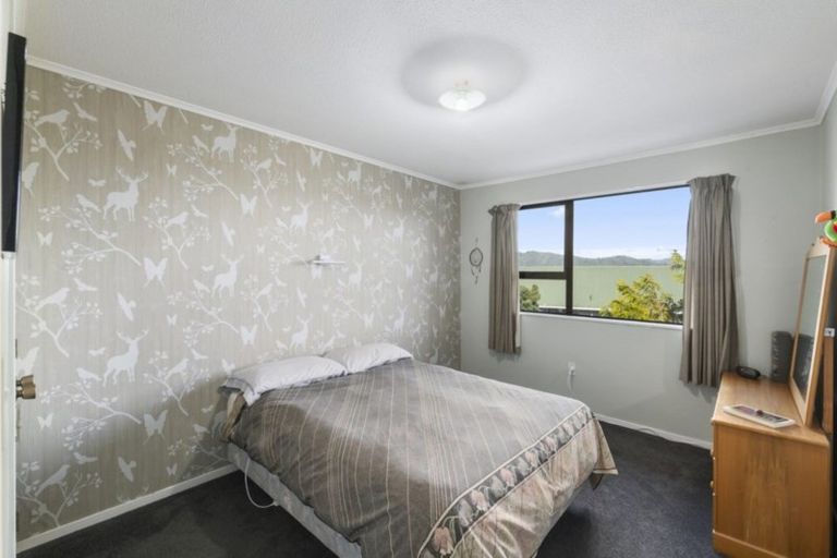 Photo of property in 63b Lord Street, Stokes Valley, Lower Hutt, 5019