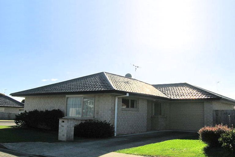 Photo of property in 14 Dennis Taylor Court, Paraparaumu, 5032