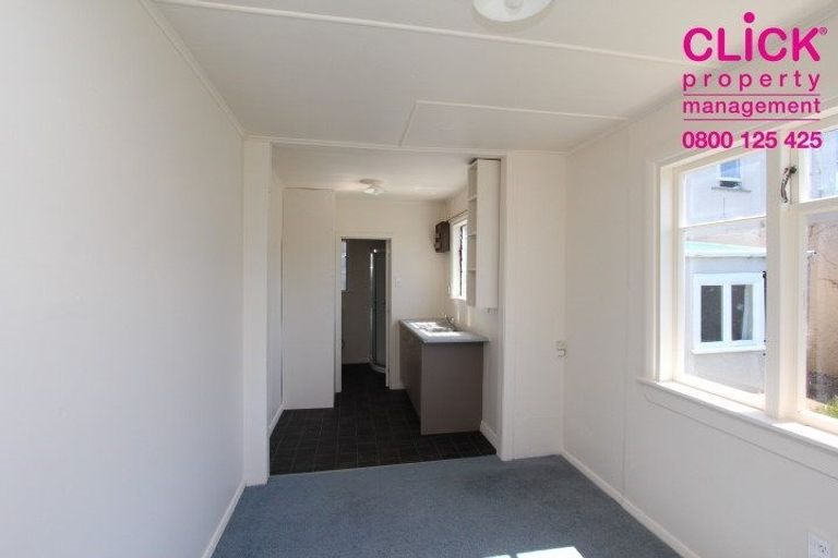 Photo of property in 43 Surrey Street, Caversham, Dunedin, 9012