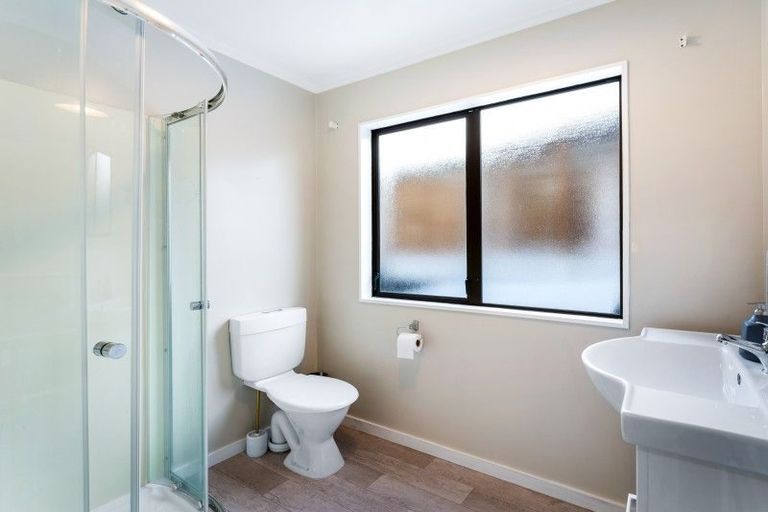 Photo of property in 10 Whitley Avenue, Ebdentown, Upper Hutt, 5018