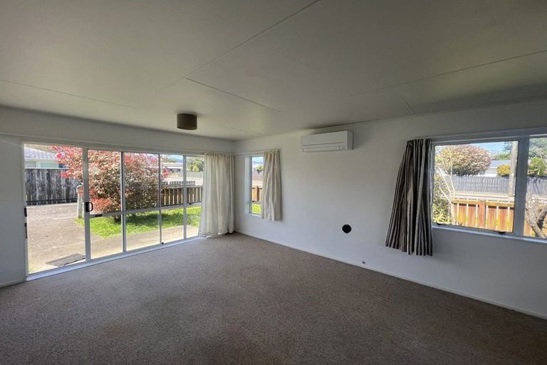 Photo of property in 16a Mako Mako Road, Levin, 5510