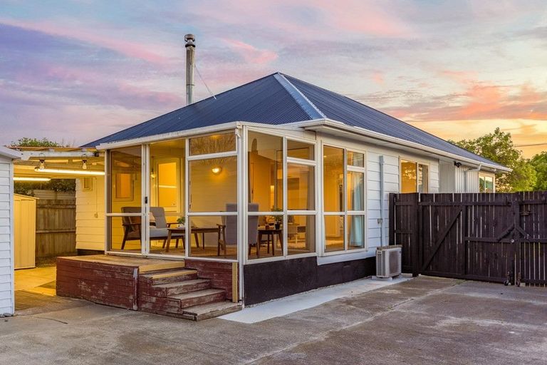 Photo of property in 95 Marlow Road, Aranui, Christchurch, 8061