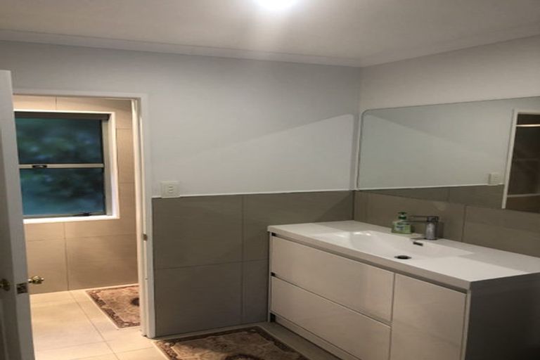 Photo of property in 97 Polo Prince Drive, Totara Park, Manurewa, 2576