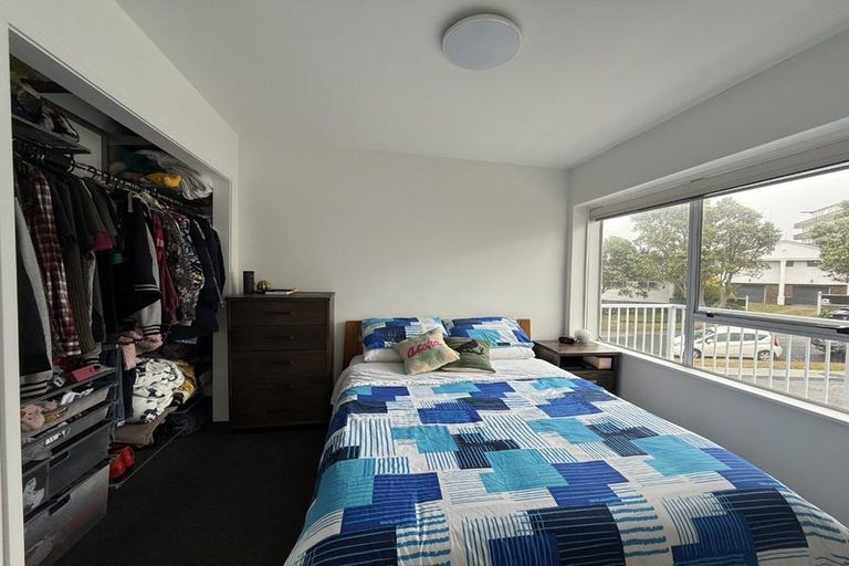 Photo of property in 12/32 Akaroa Drive, Maupuia, Wellington, 6022