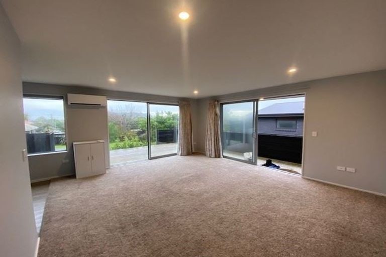 Photo of property in 2/518 Marine Parade, South New Brighton, Christchurch, 8062