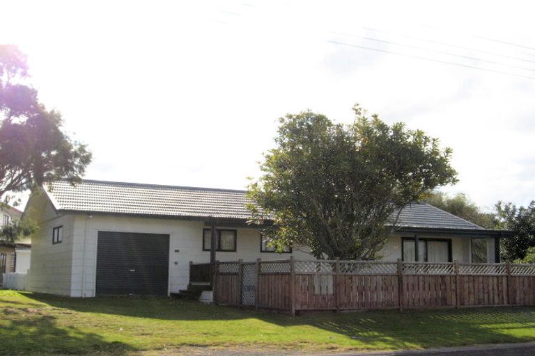 Photo of property in 404 Williamson Road, Whangamata, 3620