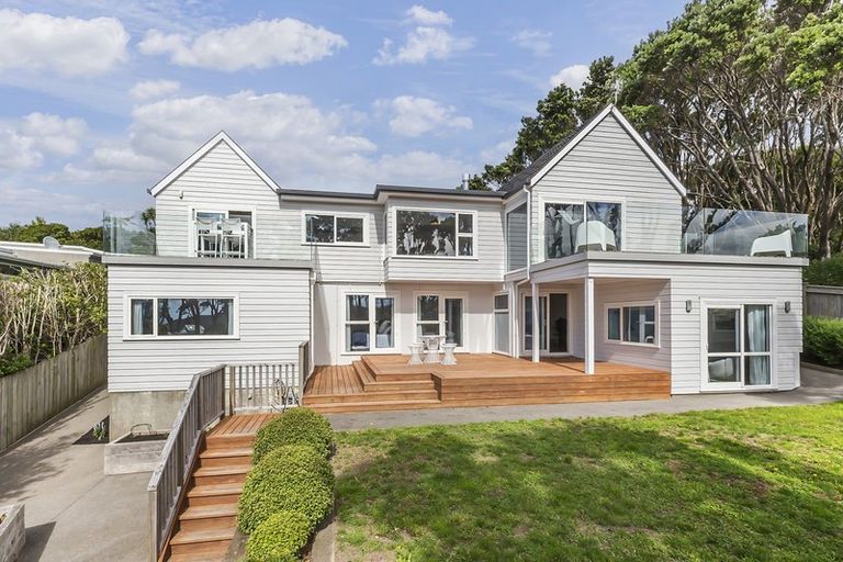 Photo of property in 19 Jubilee Road, Khandallah, Wellington, 6035