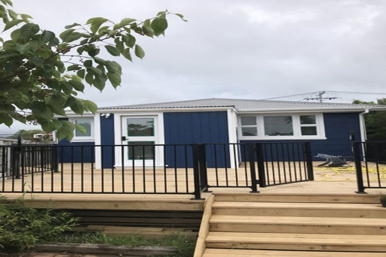 Photo of property in 4 Tui Road, Raumati Beach, Paraparaumu, 5032