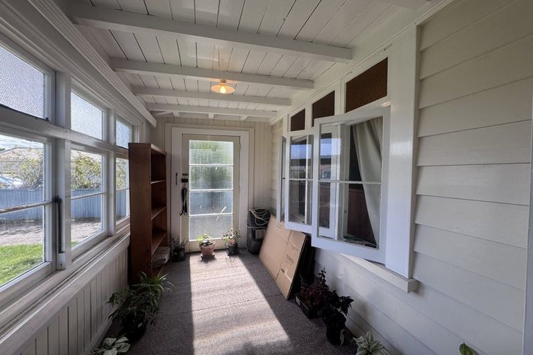 Photo of property in 13 Lyon Street, Marton, 4710