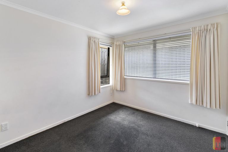 Photo of property in 13a Collie Street, Hillpark, Auckland, 2102