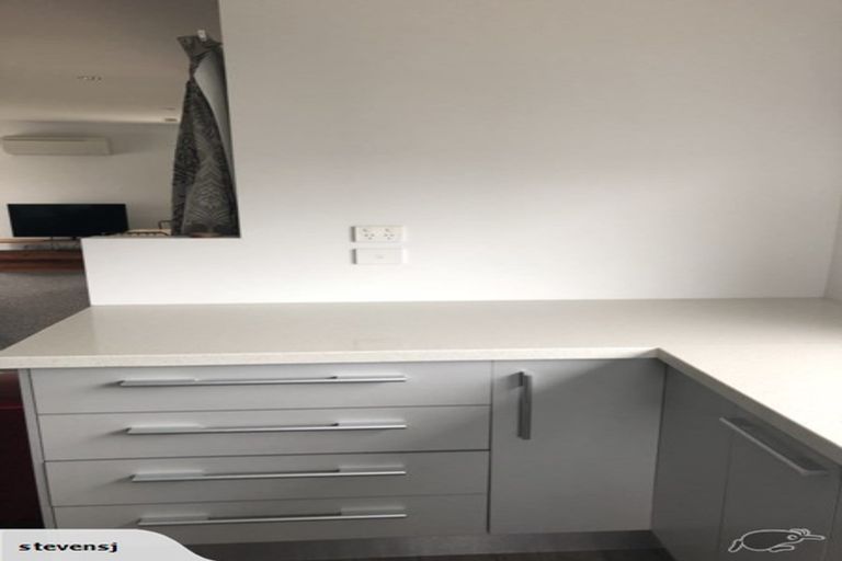 Photo of property in 51 Niven Street, Avondale, Christchurch, 8061